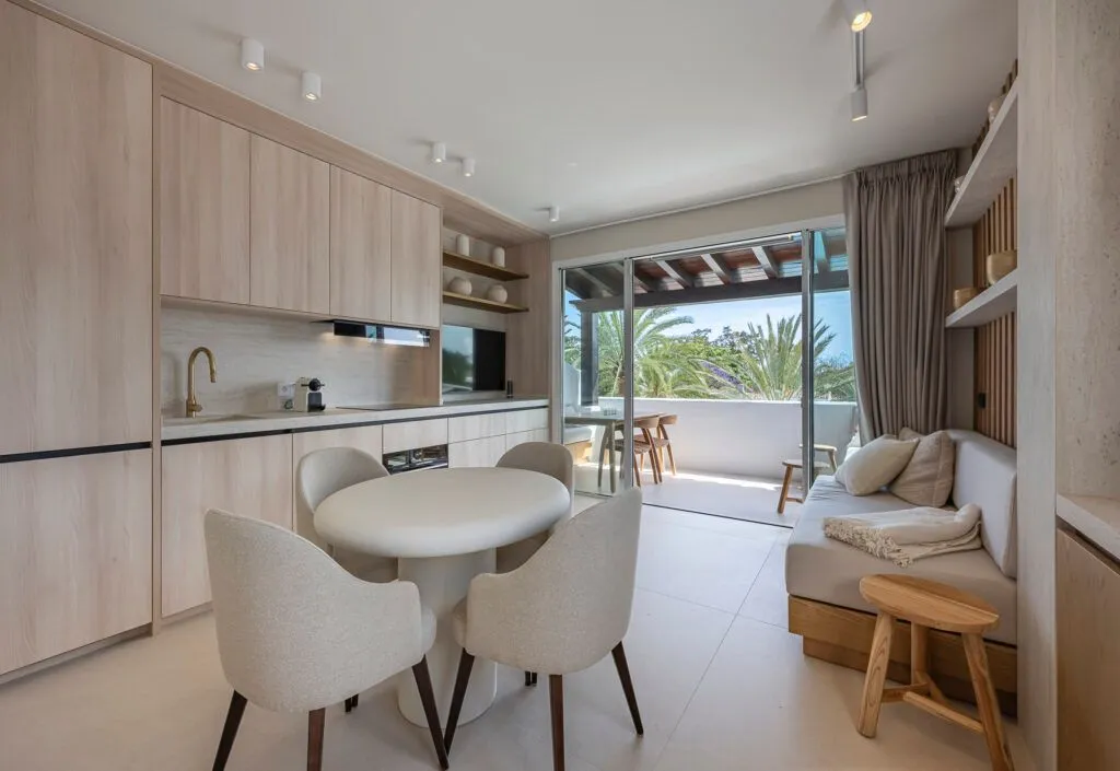 Penthouse PEMA — exterior view, Puente Romano, Marbella.