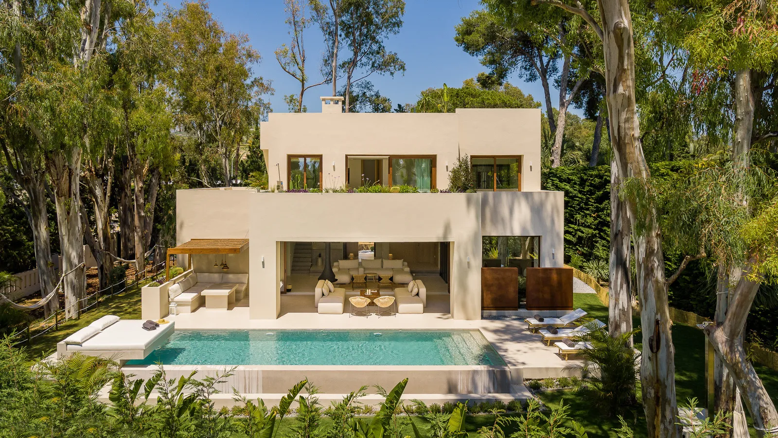 Villa SALINA — Los Monteros Playa, Marbella.